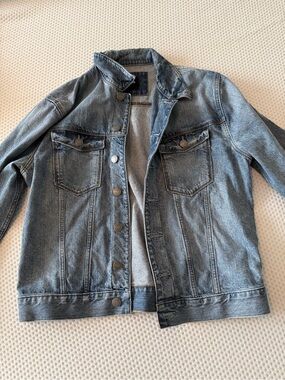 Express Denim Jacket in Medium Blue